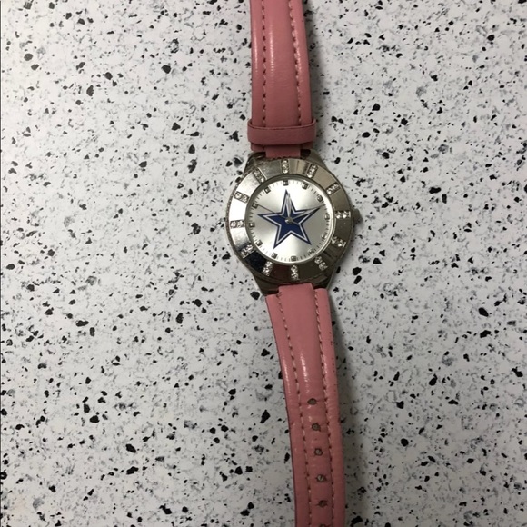 Dallas Cowboys Watch - Picture 6 of 6
